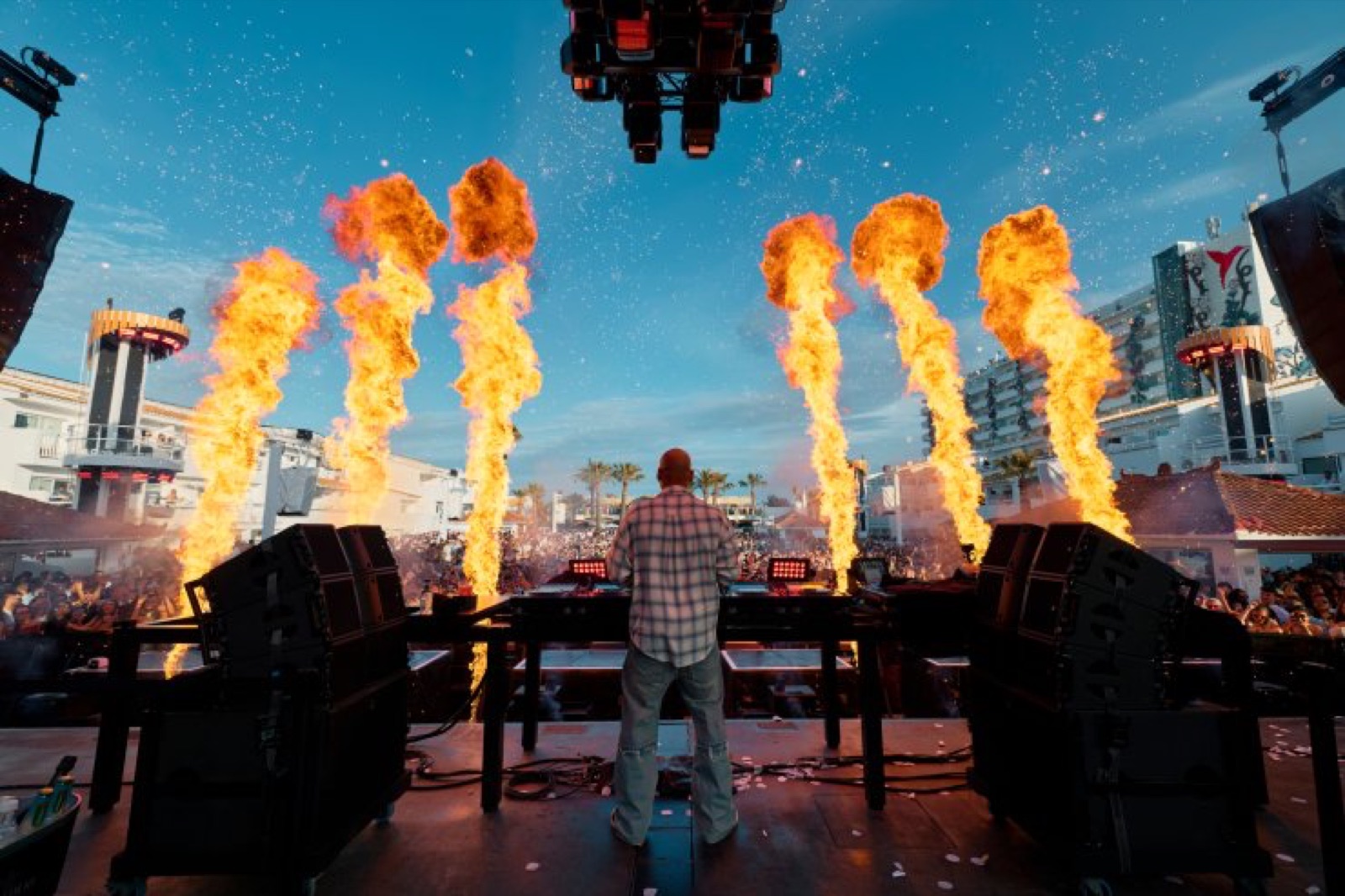 Foto de edição passada · 2026 — Ushuaïa Ibiza Opening Party 2026