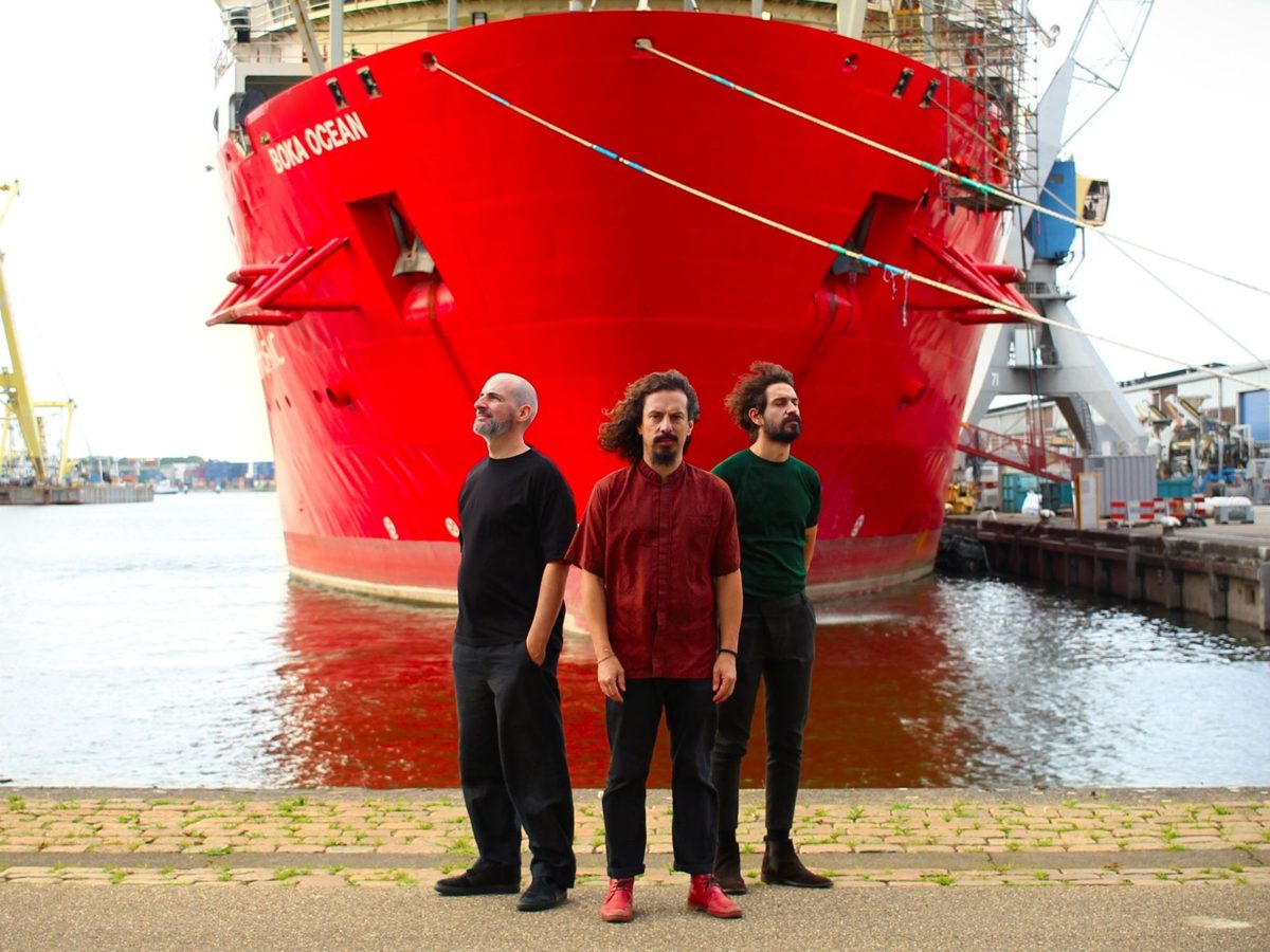 Imagem da fonte — Luis Vicente Trio feat. Tony Malaby i Leo Genovese