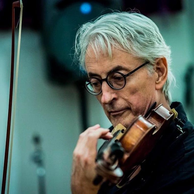 Bild der Quelle — Jazz Cafe – Kontrapunkt Berlin: Colophony to mark Jon Rose’s 75th birthday
