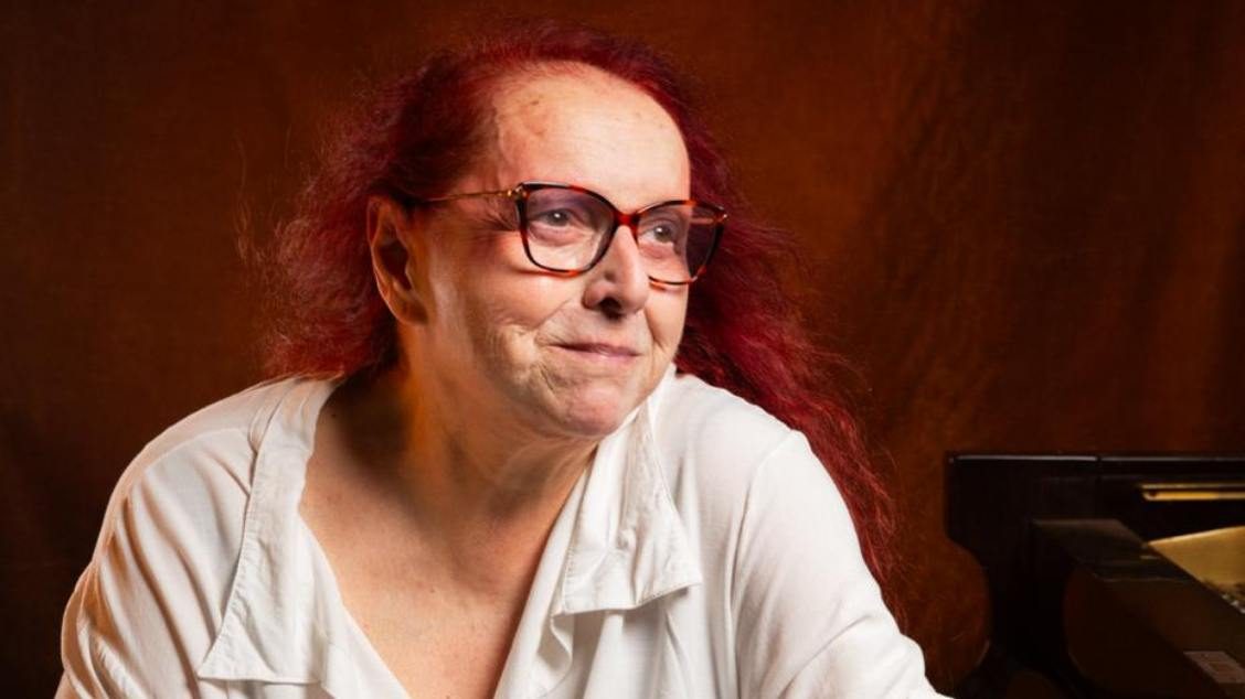 出典の画像 — Cida Moreira: “Me Acalmo Danando: A música de Angela Ro Ro”
