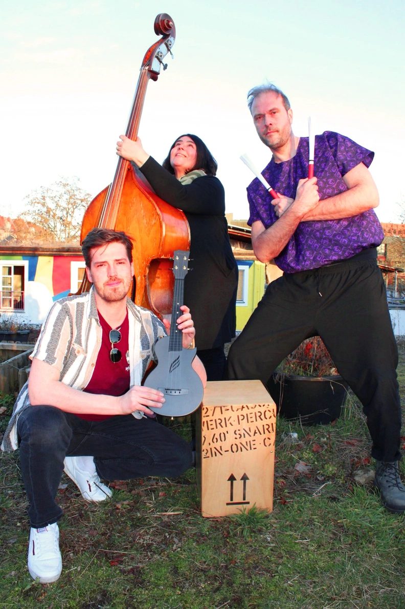 来源图片 — Berlin Ukulele Sing & Strum: Sing'n Strum