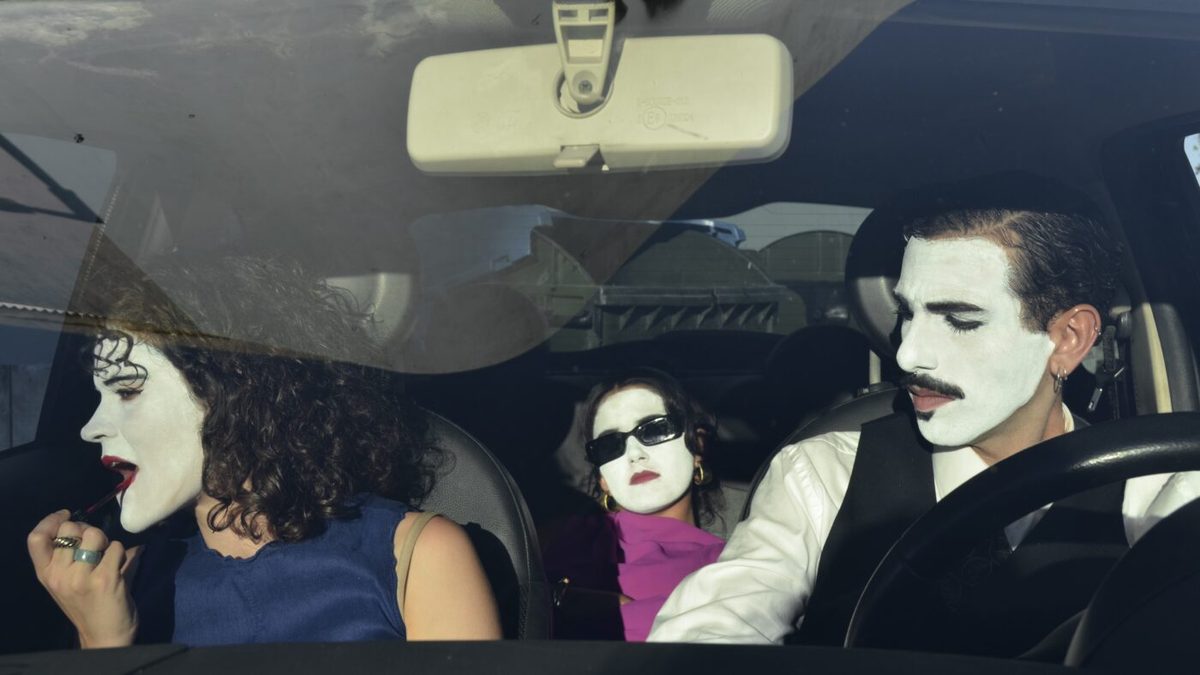 Imagem da fonte — Dance me to the end of love