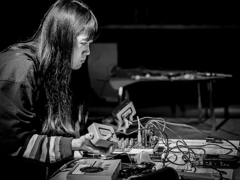 Imagem da fonte — Frictive Frequencies