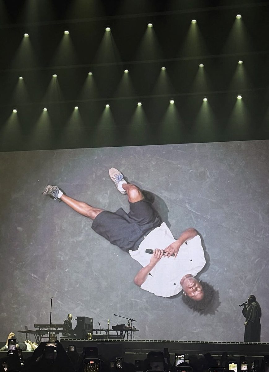 Imagem da fonte — Daniel Caesar — Son of Spergy Tour