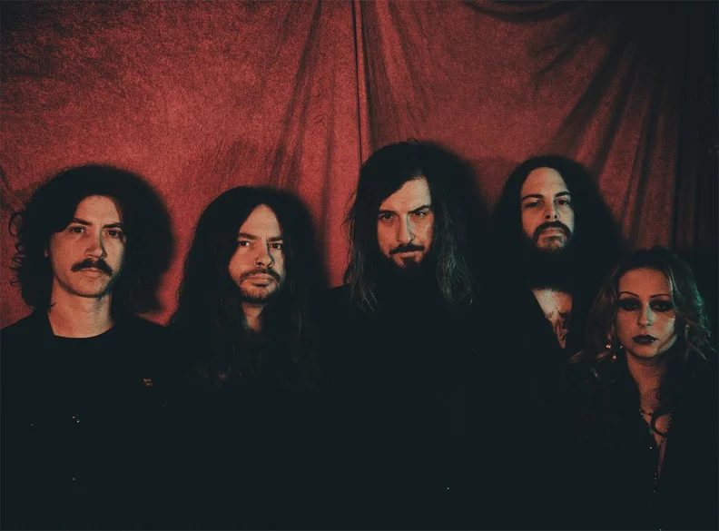 Imagem da fonte — Uncle Acid & The Deadbeats