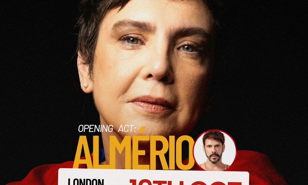 Immagine della fonte — Adriana Calcanhotto - Solo Concert