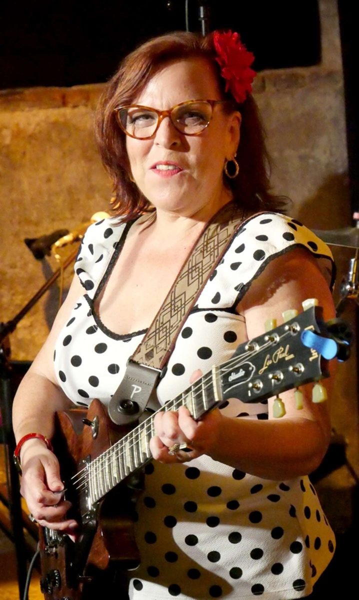 Imagem da fonte — LIZ MANDEVILLE
