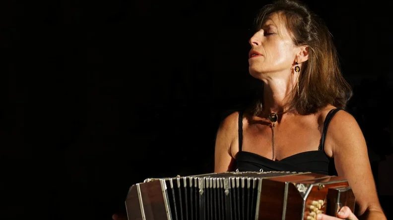 Imagen de la fuente — Beloved, Soulmate – The Bandoneon in World Literature