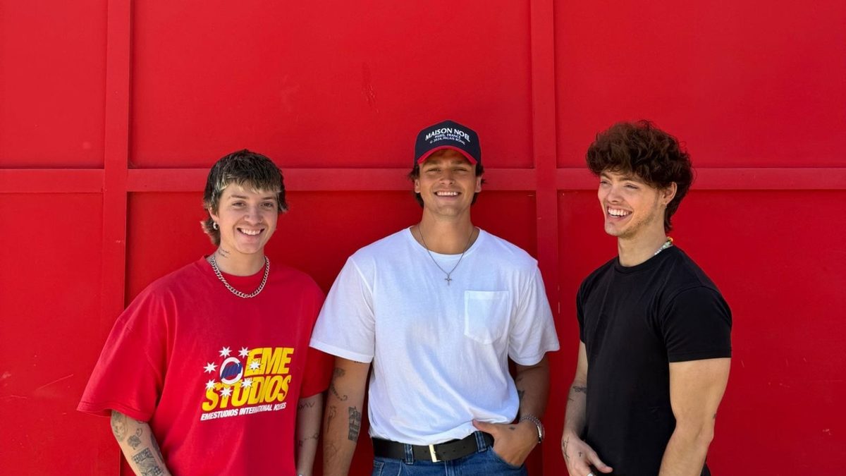 Imagen de la fuente — JONAH MARAIS + JACK AVERY + ZACH HERRON (WHY DON’T WE)