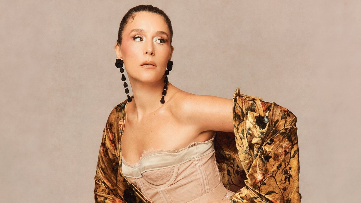 Source image — Jessie Ware: The Superbloom Tour