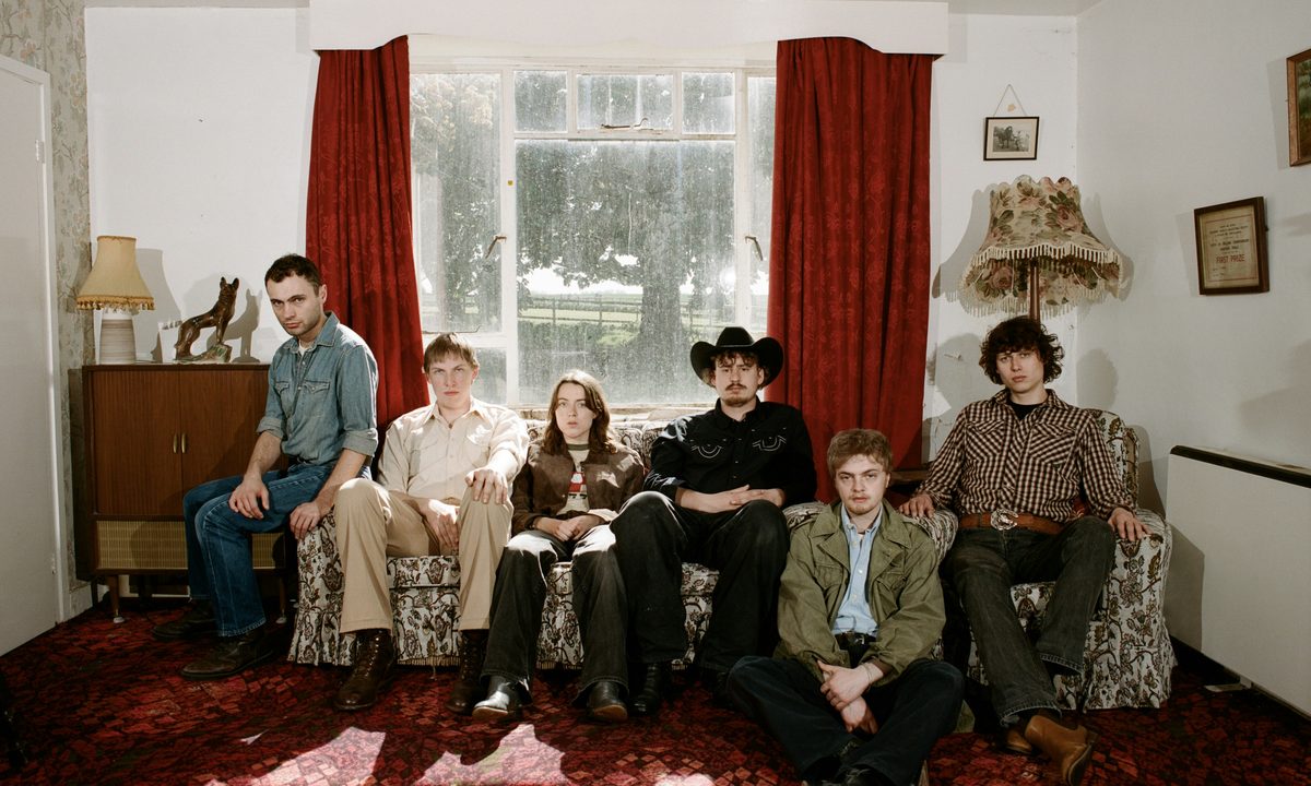 Source image — Fat Dog: Live + Signing