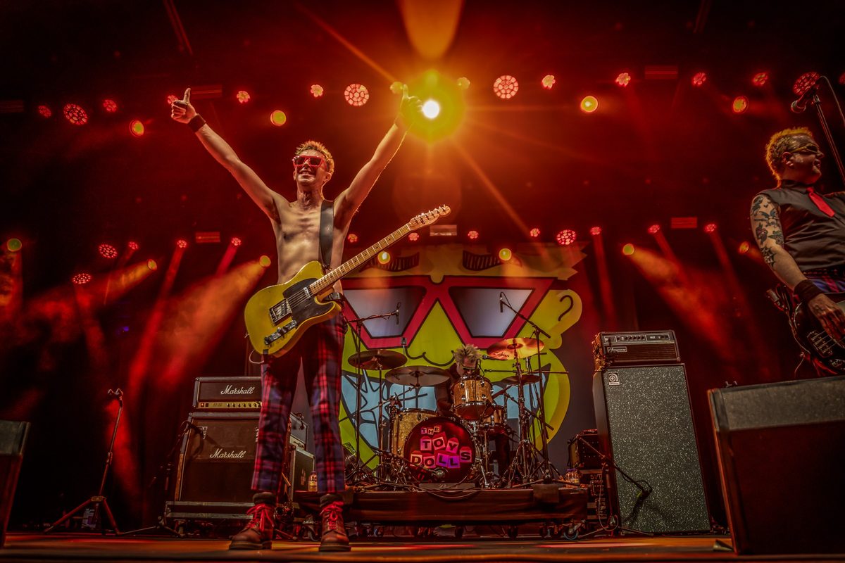 Imagen de la fuente — The Toy Dolls