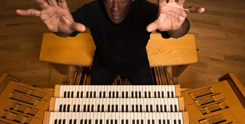 出典の画像 — Organ matinee with Wayne Marshall