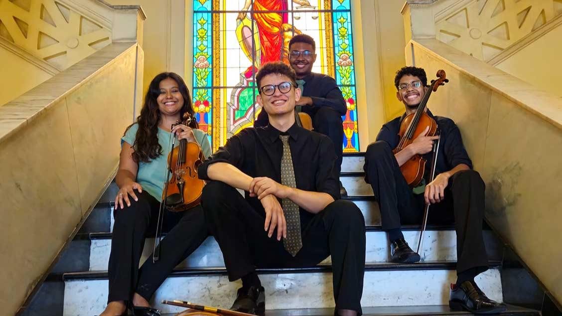 Imagem da fonte — Clássicos Domingos Quarteto Jequitibá apresenta Retratos do Brasil - Uma viagem pela Música Brasileira