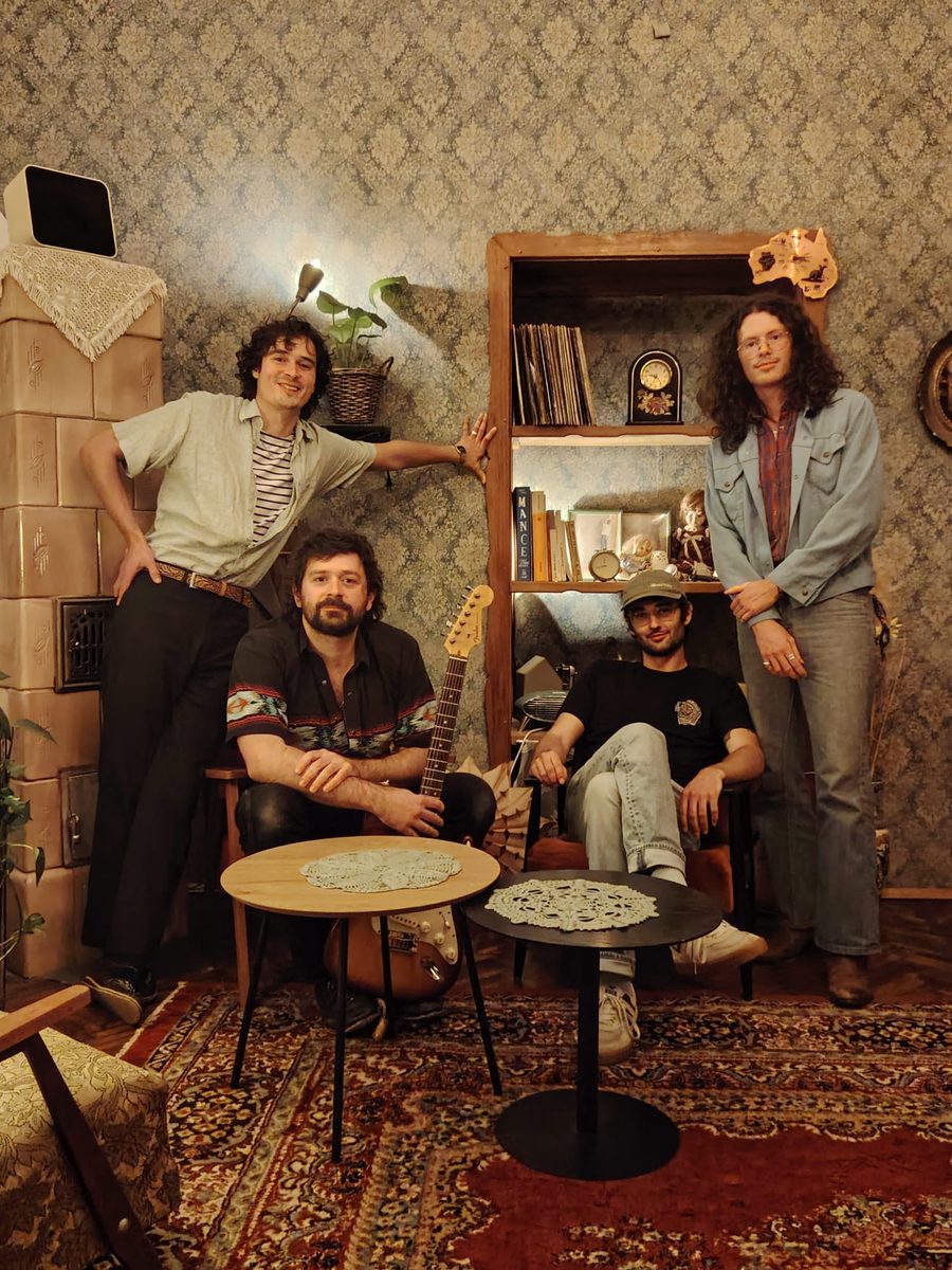 Imagem da fonte — Forest Ray + star51
