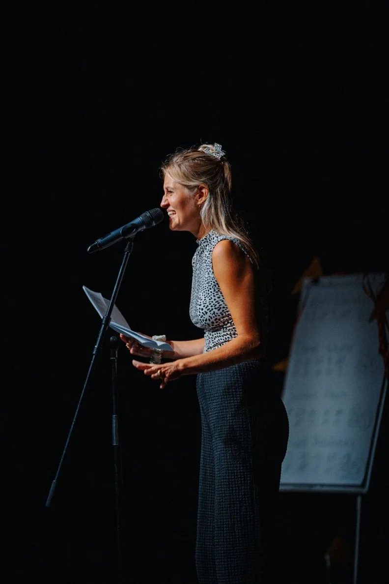 출처 이미지 — Leah Weigand reads – Poetry that inspires hope