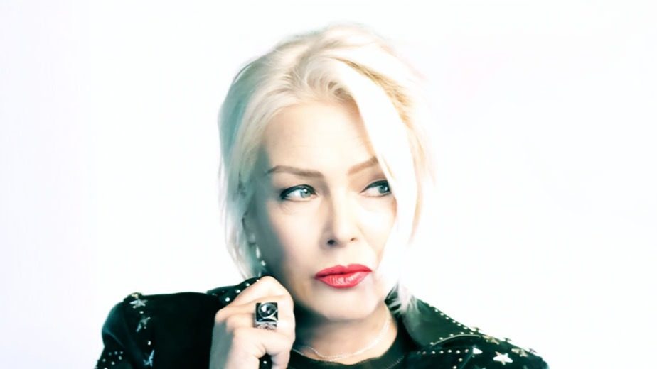 Imagem da fonte — KIM WILDE