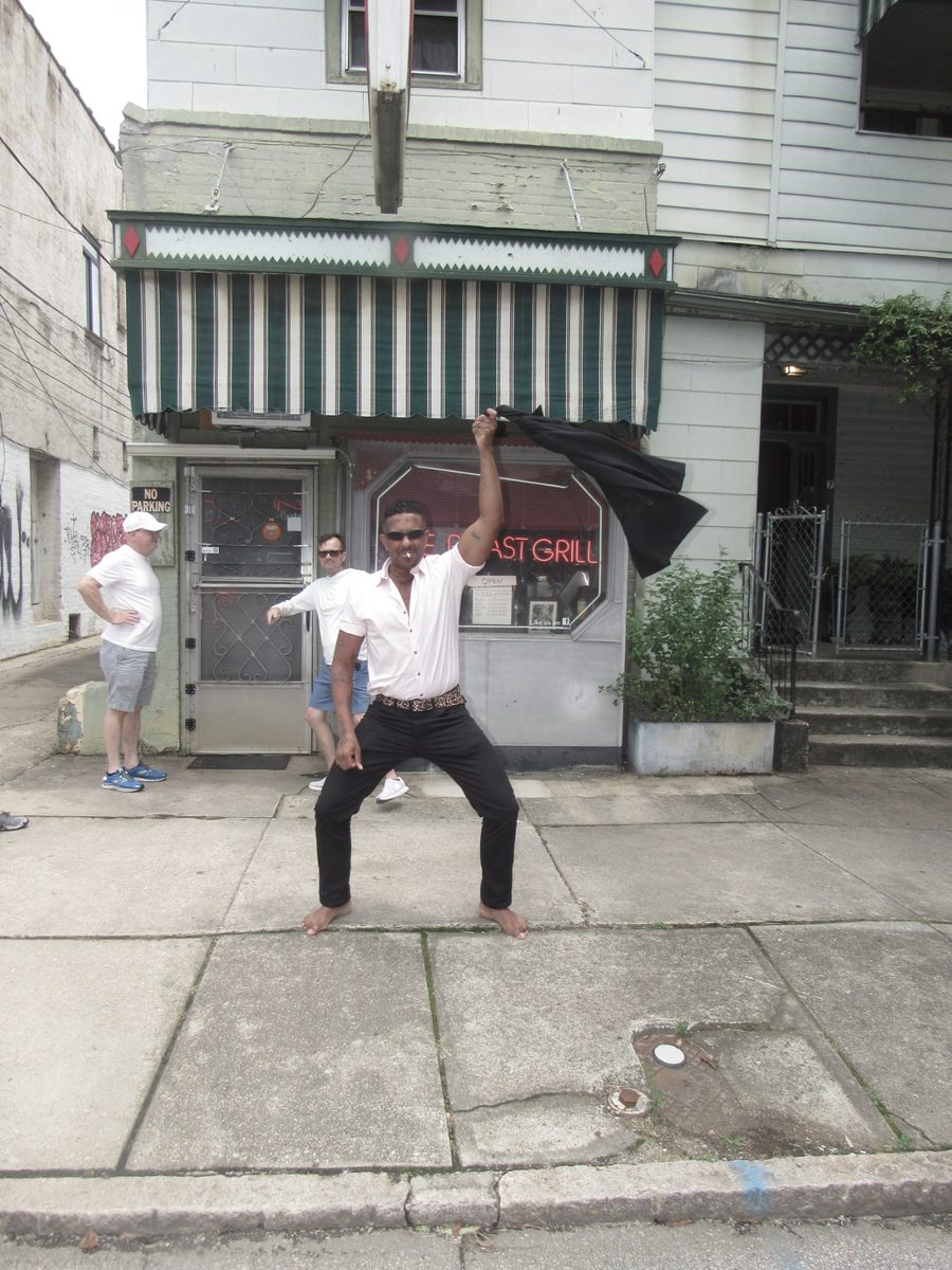 Imagem da fonte — Mykki Blanco + Laokoon