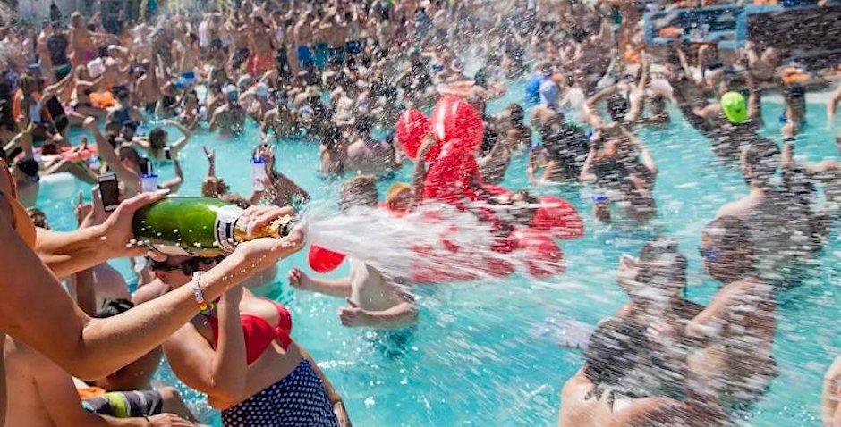 Imagem da fonte — Wynwood Pool Party