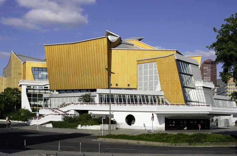 Afbeelding van de bron — Family Concert: Around the World in 60 Minutes