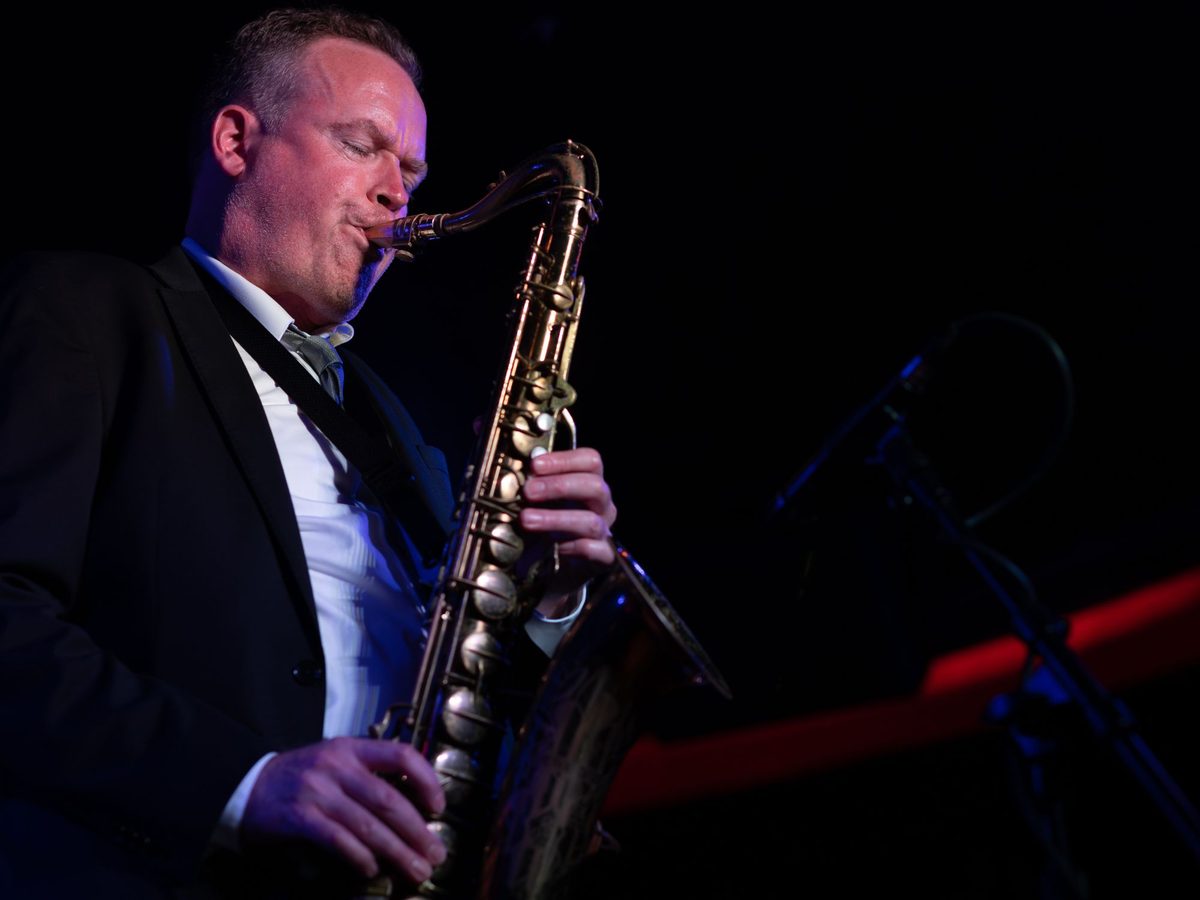 出典の画像 — Nick Hempton Band