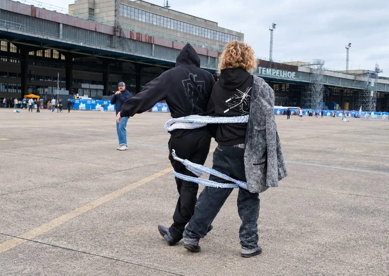 Bild der Quelle — SYSTEMS OF CONSTRAINTS