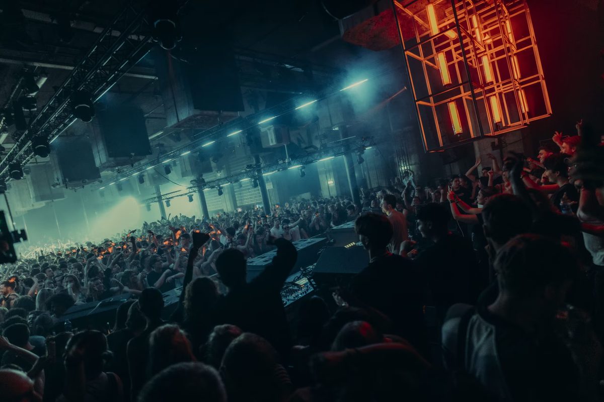 Bild der Quelle — Megarave