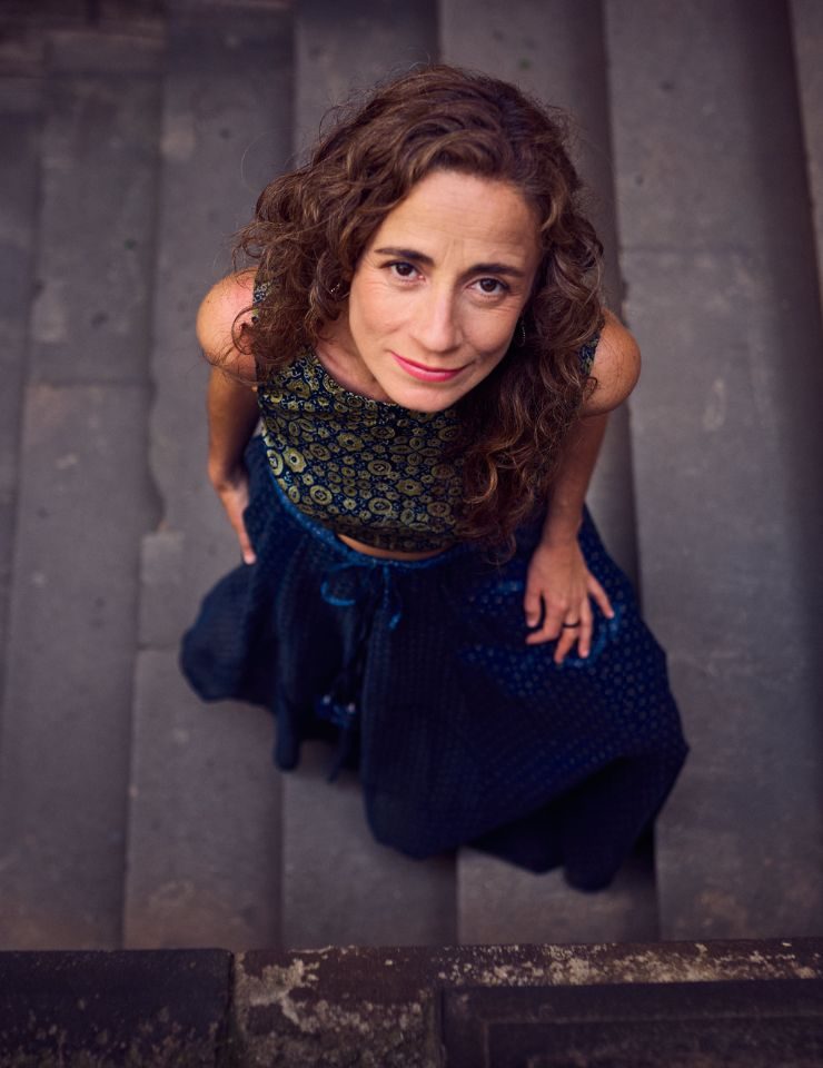 Imagem da fonte — Sofia Ribeiro - Lançamento do álbum "Lá fora"