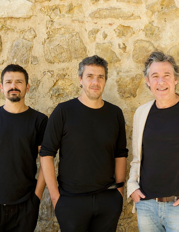 Imagem da fonte — SUL/BERNARDO COUTO, BERNARDO MOREIRA E LUÍS FIGUEIREDO HÁ FADO NO CAIS