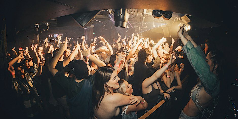 Bild der Quelle — Bondi Lines x Side Bar Friday & Saturday | Discounted Entry & Line Skip