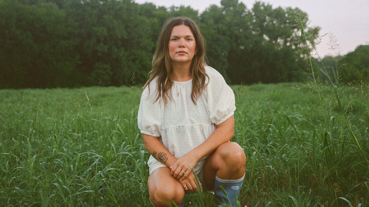 Source image — Abbie Gamboa - Have You Ever Looked Around Tour