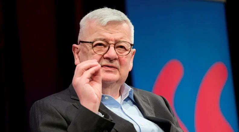 出典の画像 — Joschka Fischer „Wer sind wir?“
