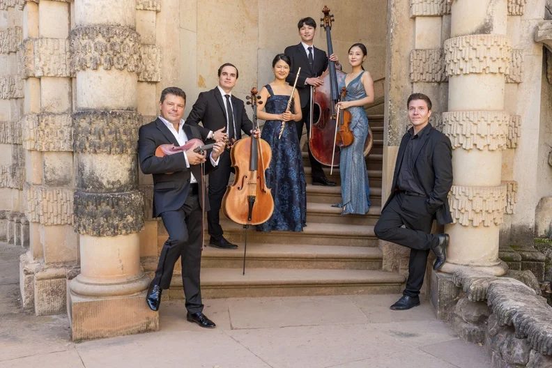 Imagem da fonte — Dresden Residence Orchestra – New Year’s Concert