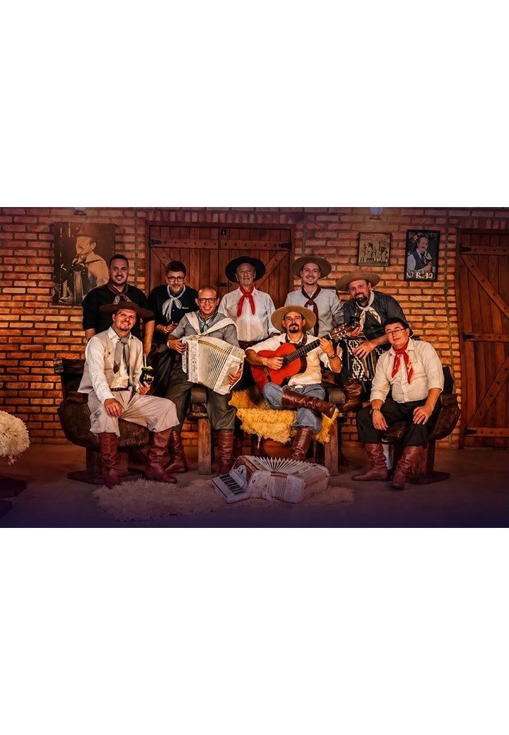 Imagem da fonte — GRANDE BAILE COM OS MONARCAS
