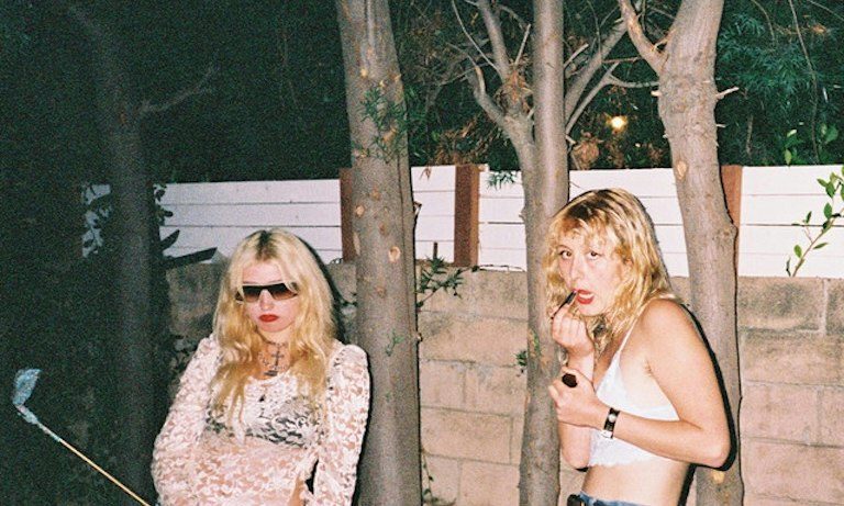 Imagem da fonte — Lambrini Girls