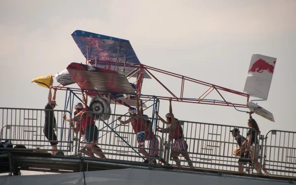 Image de la source — Red Bull Flugtag Miami 2026