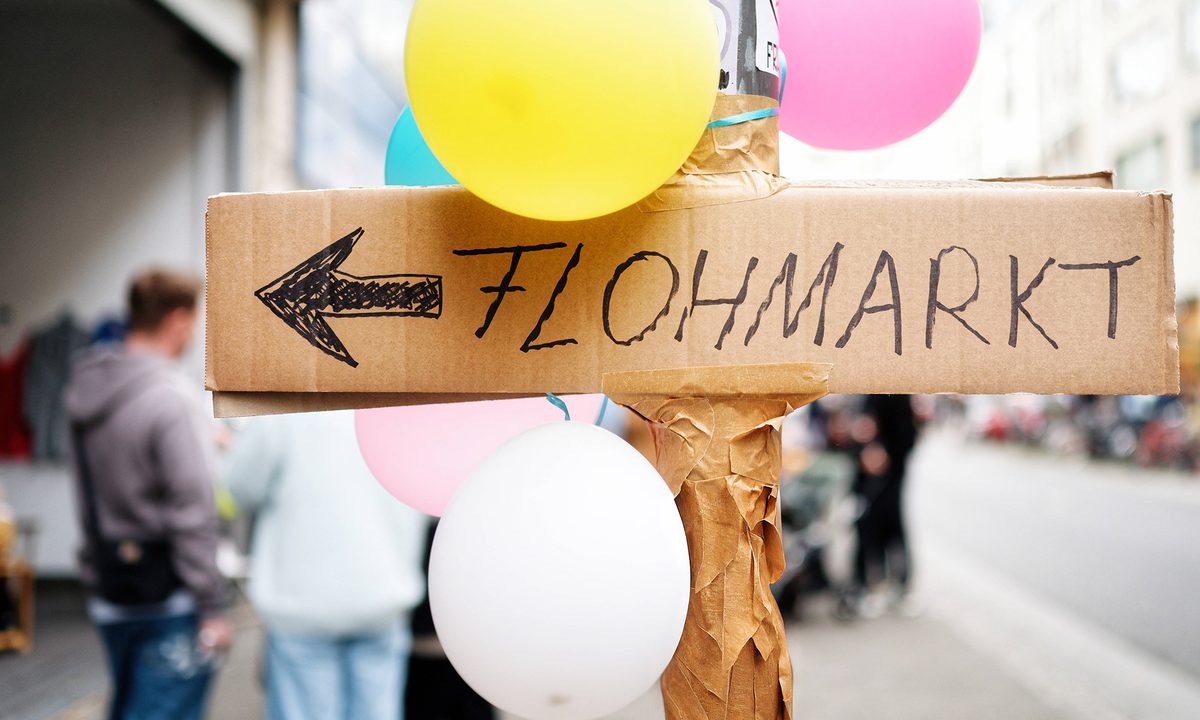 Bild der Quelle — Hofflohmarkt in Rath/Heumar