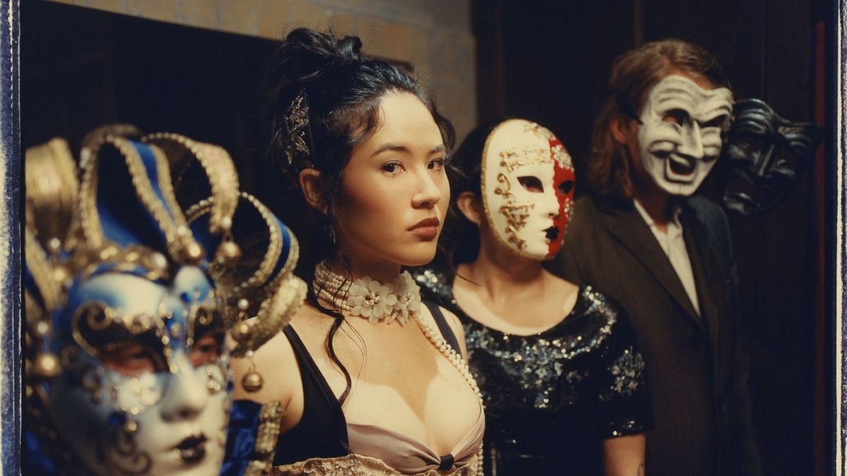 Source image — EMEI - Night at the Opera Tour