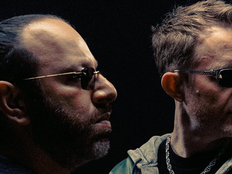 Image de la source — Chase & Status