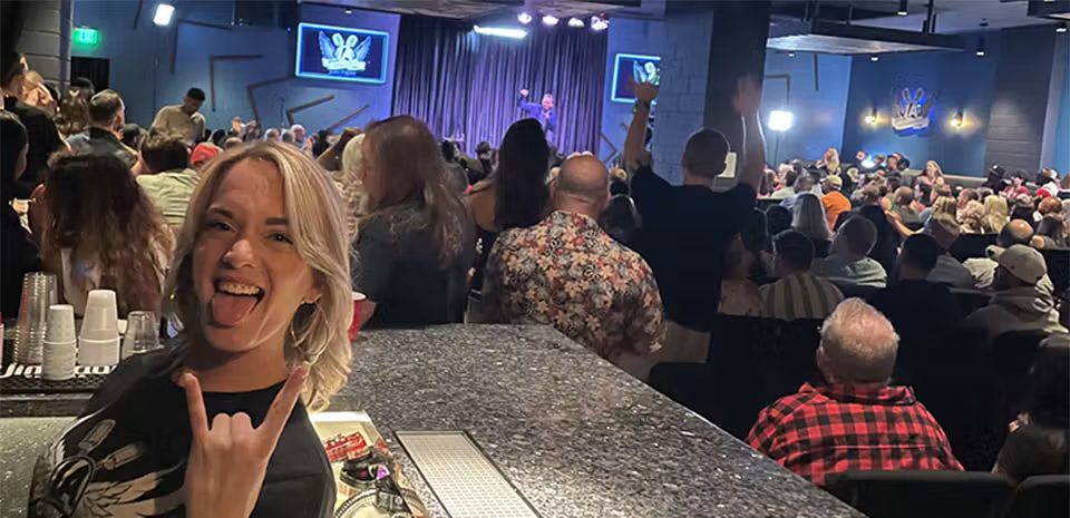 Imagen de la fuente — LA Comedy Club