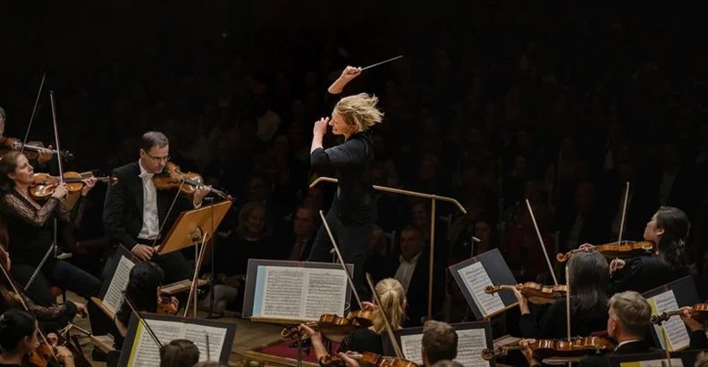 Imagem da fonte — 8:30 – Short Concert