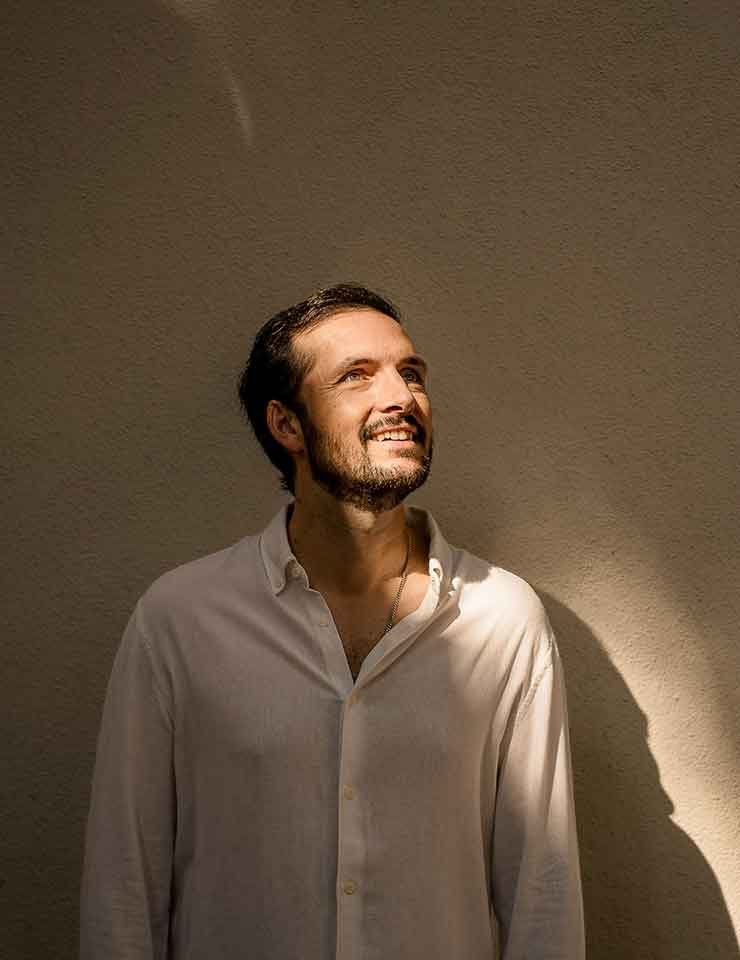 Bild der Quelle — AMA E FAZ O QUE QUISERES - ZÉ MARIA | HÁ FADO NO CAIS