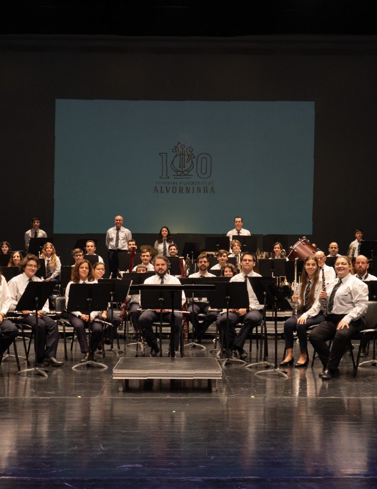 Imagem da fonte — Música | SONS QUE TOCAM _ Sociedade Filarm, Alvorninha