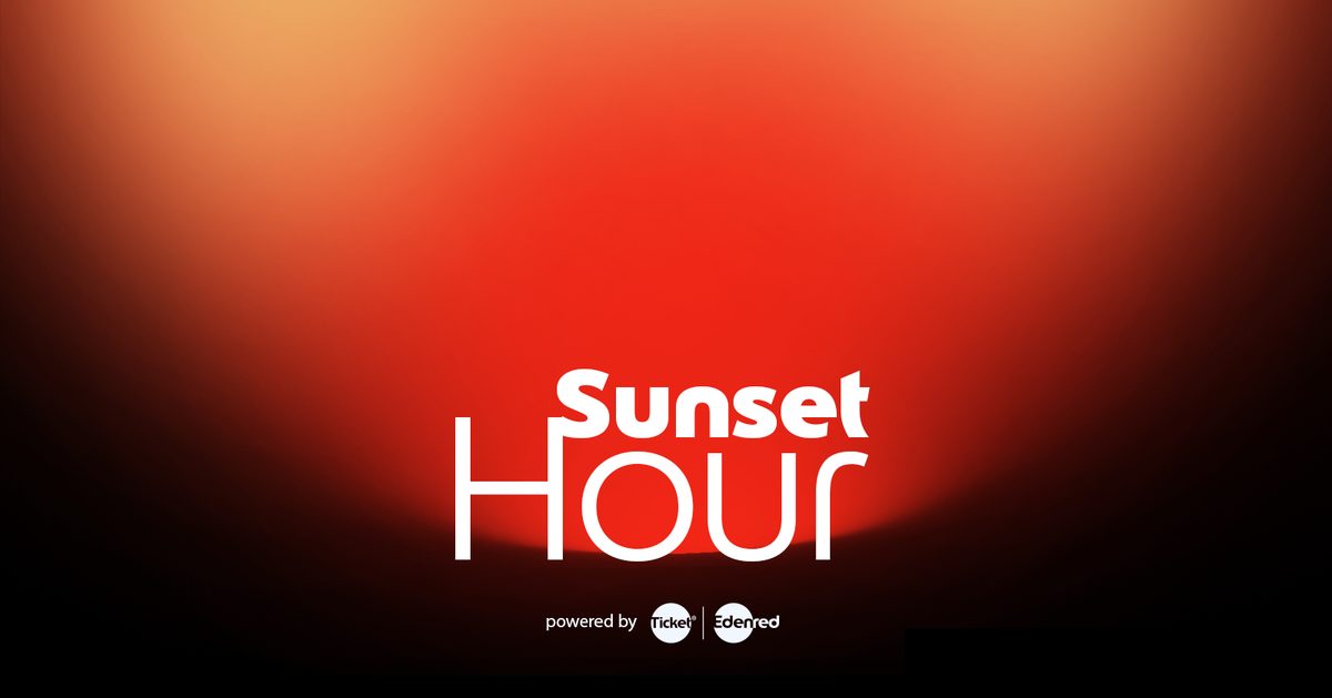 Imagen de la fuente — Sunset Hour | Salvador