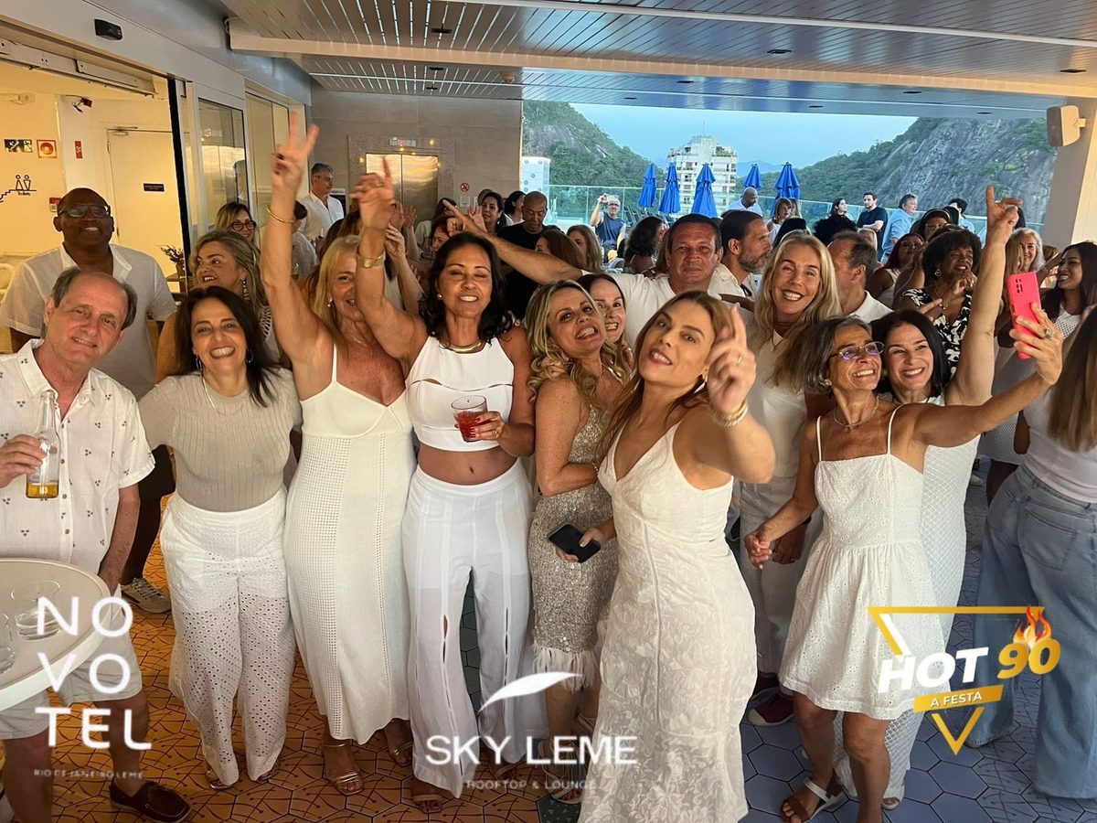 Source image — BAILE DO BRANCO DA HOT 90 NO ROOFTOP DO NOVOTEL LEME.
