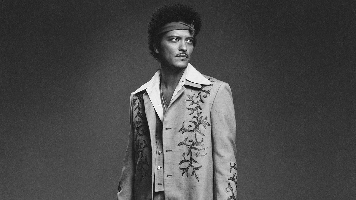 Imagen de la fuente — Bruno Mars — The Romantic Tour