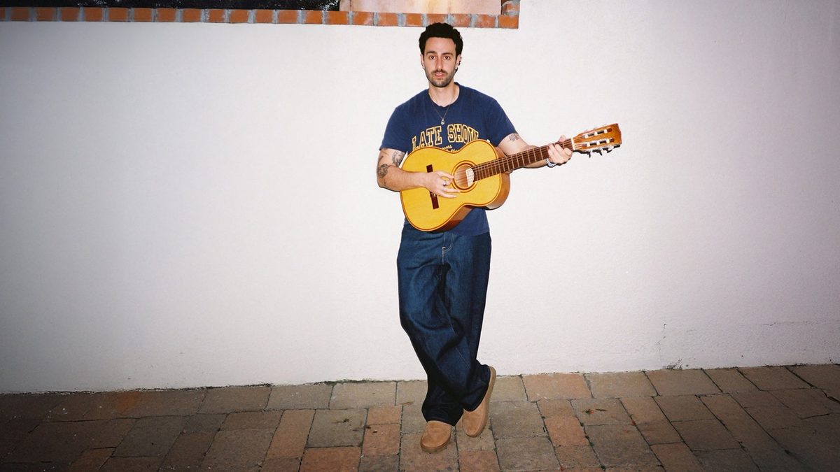 Imagen de la fuente — Jesse Gold