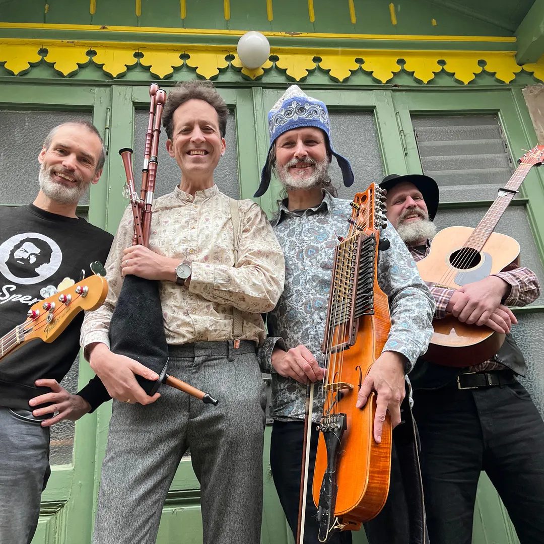 Source image — Bal-Concert mit Hotel Palindrone