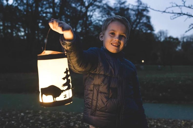 Imagen de la fuente — Lantern run through the Tierpark Berlin