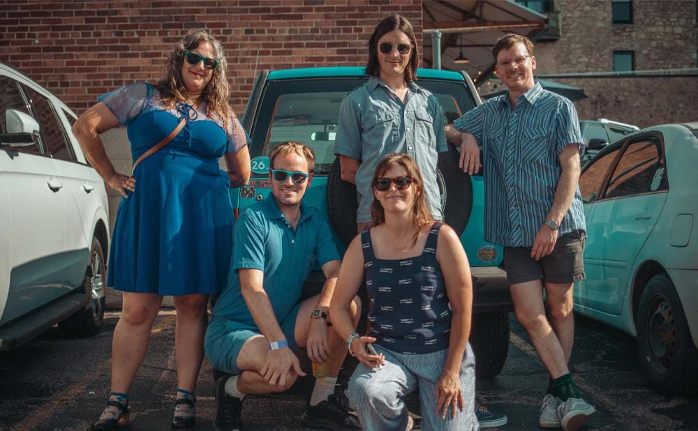 Bild der Quelle — Hot Freaks – Soft Body Tour w/ Thesaurus Rex